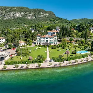 Du Parc 4*, Garde Italie