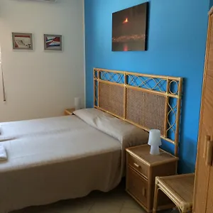 Il Triangolo 2*, Agnone Bagni Italie